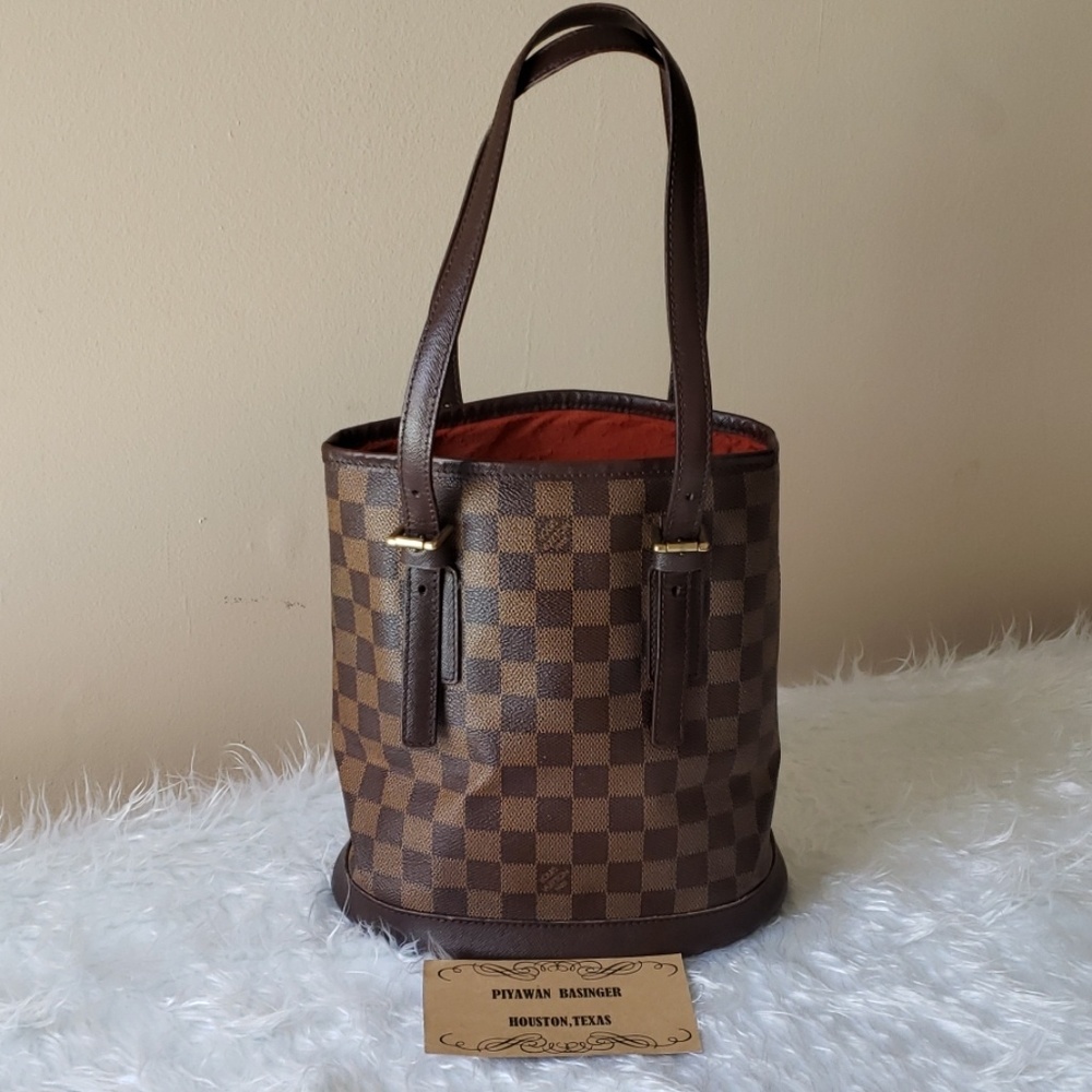 Authentic Louis Vuitton Damier Bucket